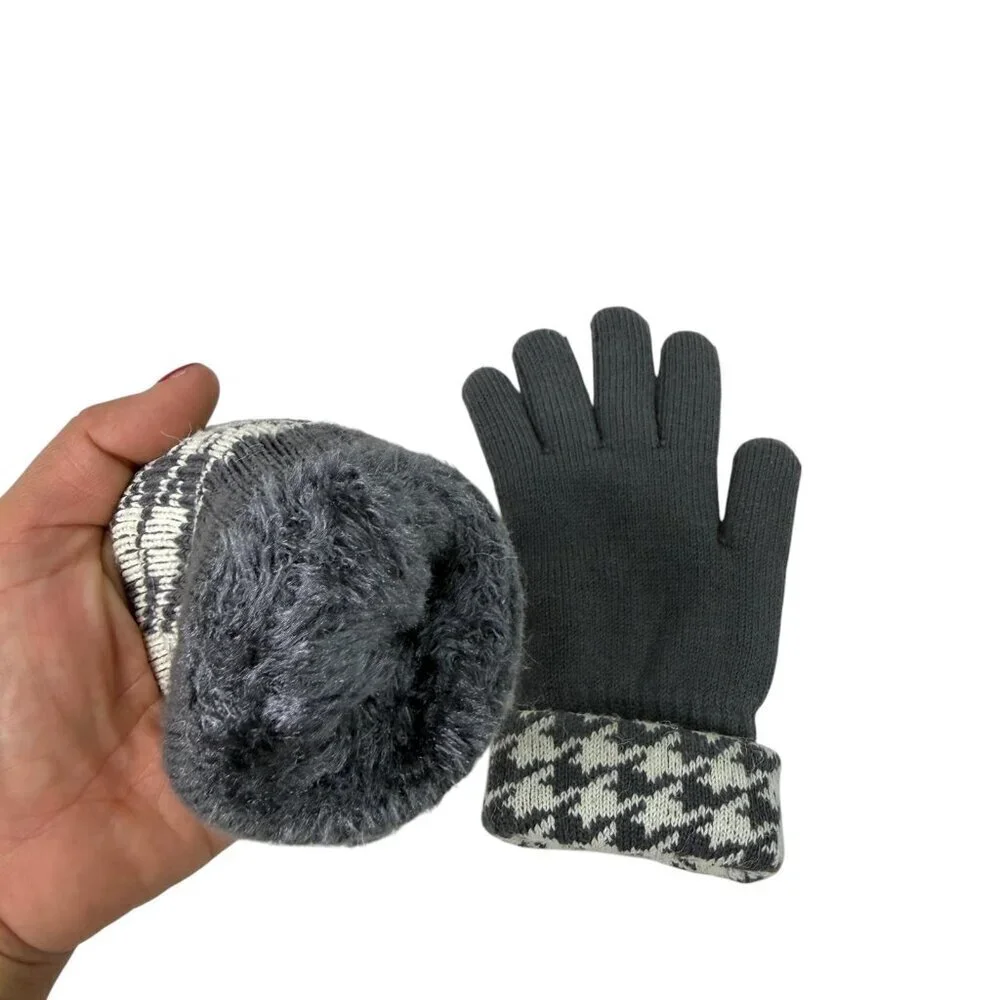 Women’s Gray Knit Winter Gloves with Houndstooth Cuffs – Fleece Lined